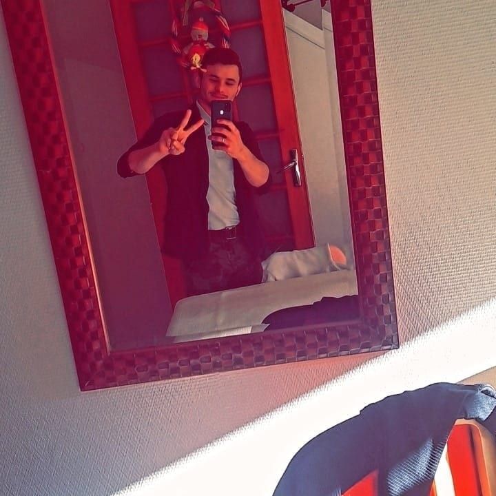 Profil de Aleksander